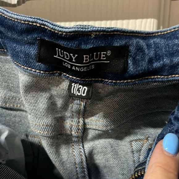 Judy Blue never worn jeans - Picture 2 of 4